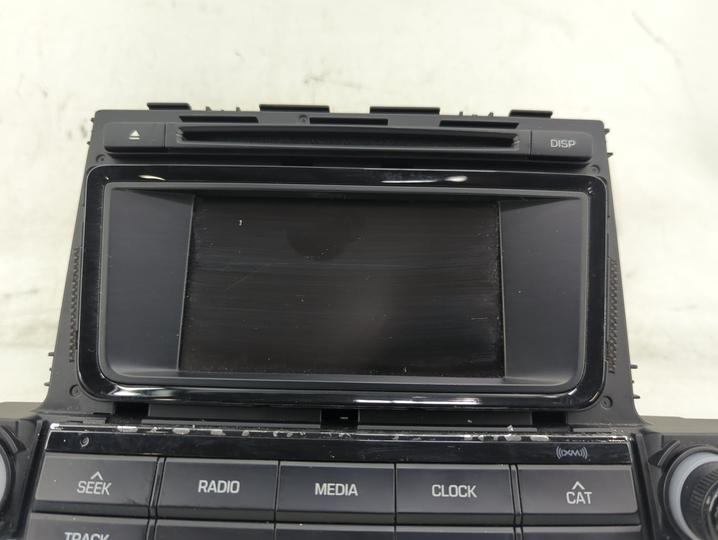 2016-2017 Hyundai Tucson Radio AM FM Cd Player Receiver Replacement P/N:96180-D31004X Fits Fits 2016 2017 OEM Used Auto Part