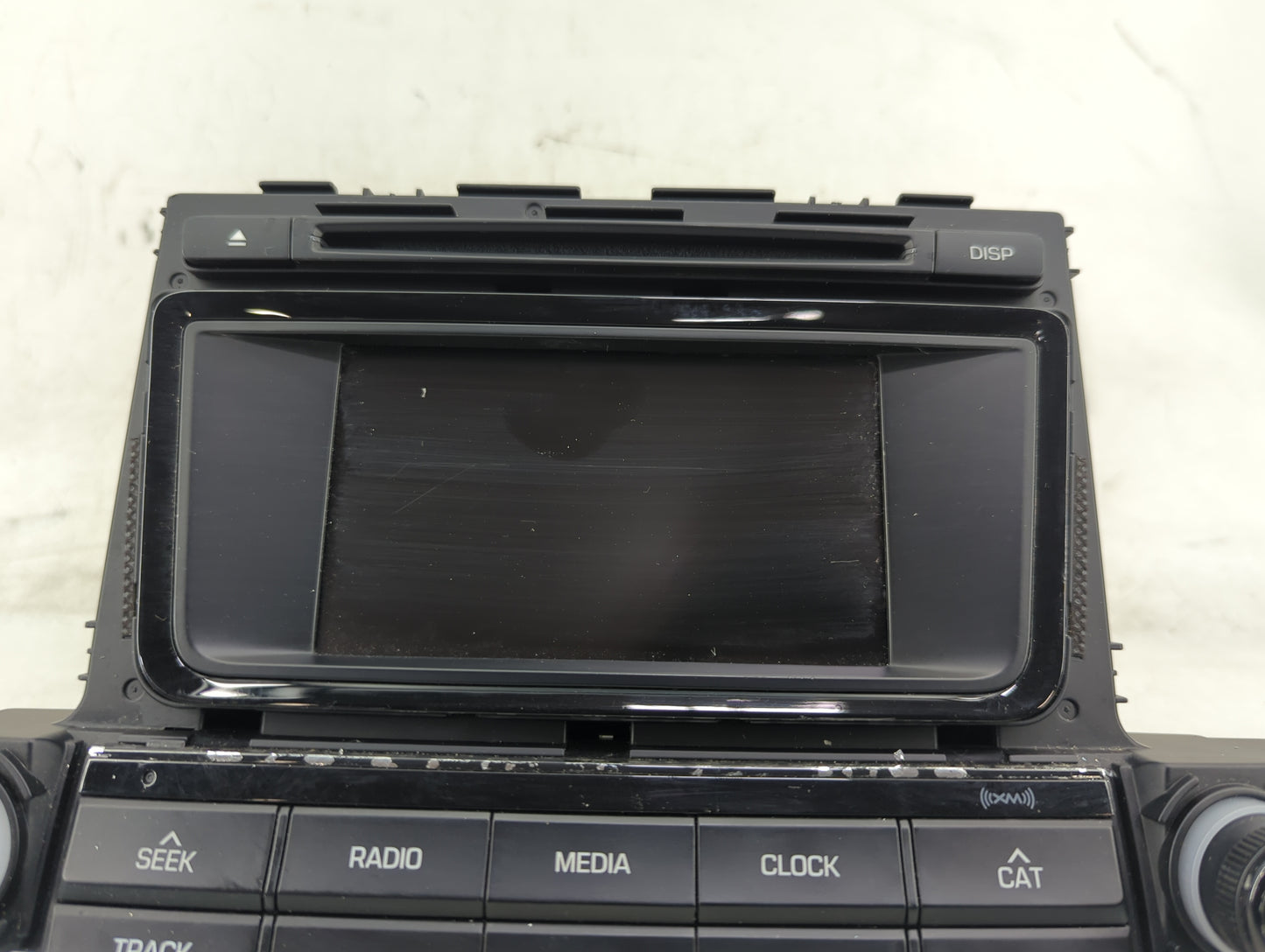 2016-2017 Hyundai Tucson Radio AM FM Cd Player Receiver Replacement P/N:96180-D31004X Fits Fits 2016 2017 OEM Used Auto Part
