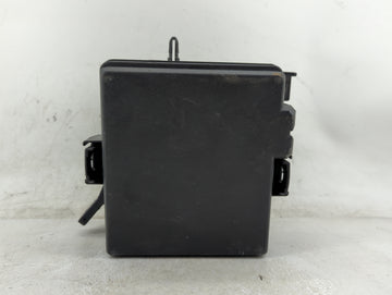 2016-2018 Hyundai Tucson Fusebox Fuse Box Panel Relay Module P/N:91431 D3162 Fits Fits 2016 2017 2018 OEM Used Auto Parts - 