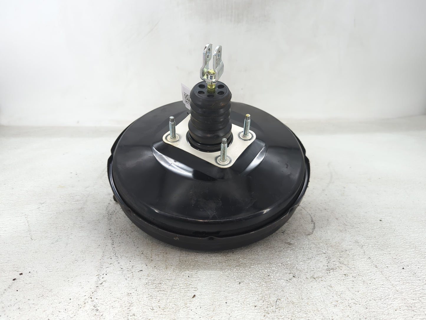 2016-2018 Hyundai Tucson Power Brake Booster Oem - Oemusedautoparts1.com