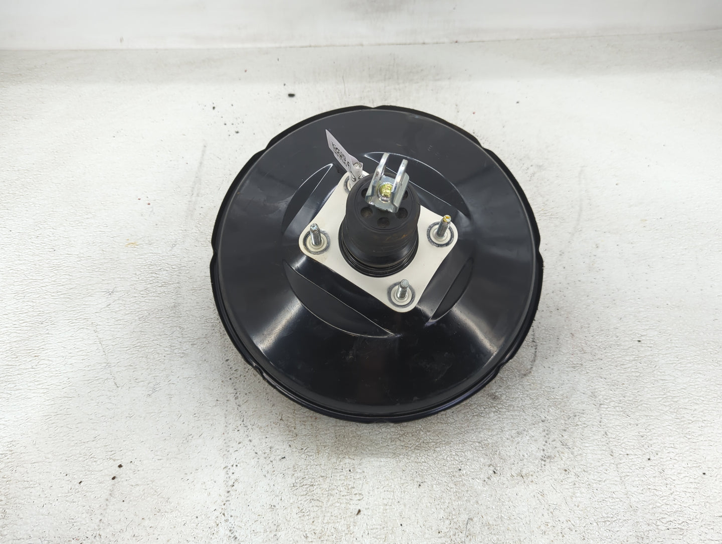 2016-2018 Hyundai Tucson Power Brake Booster Oem - Oemusedautoparts1.com