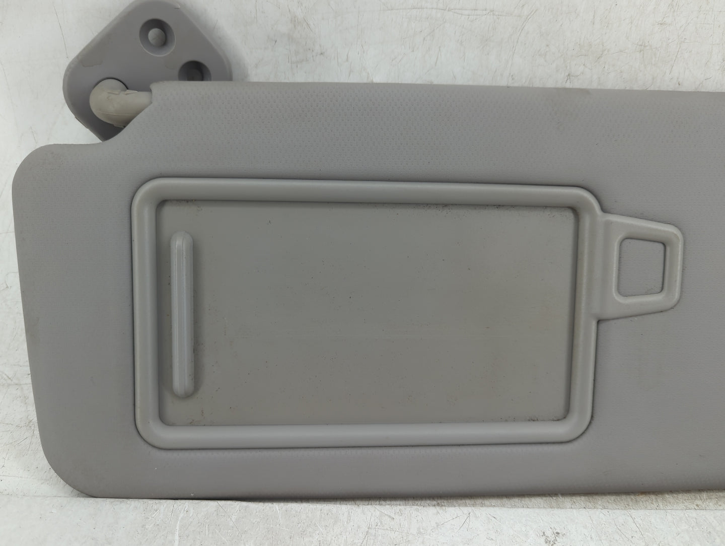 2016-2018 Hyundai Tucson Sun Visor Shade Replacement Driver Left Mirror Fits Fits 2016 2017 2018 OEM Used Auto Parts - Oemus