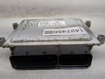 2016-2018 Hyundai Tucson PCM Engine Control Computer ECU ECM PCU OEM P/N:95441-2D721 Fits Fits 2016 2017 2018 OEM Used Auto 