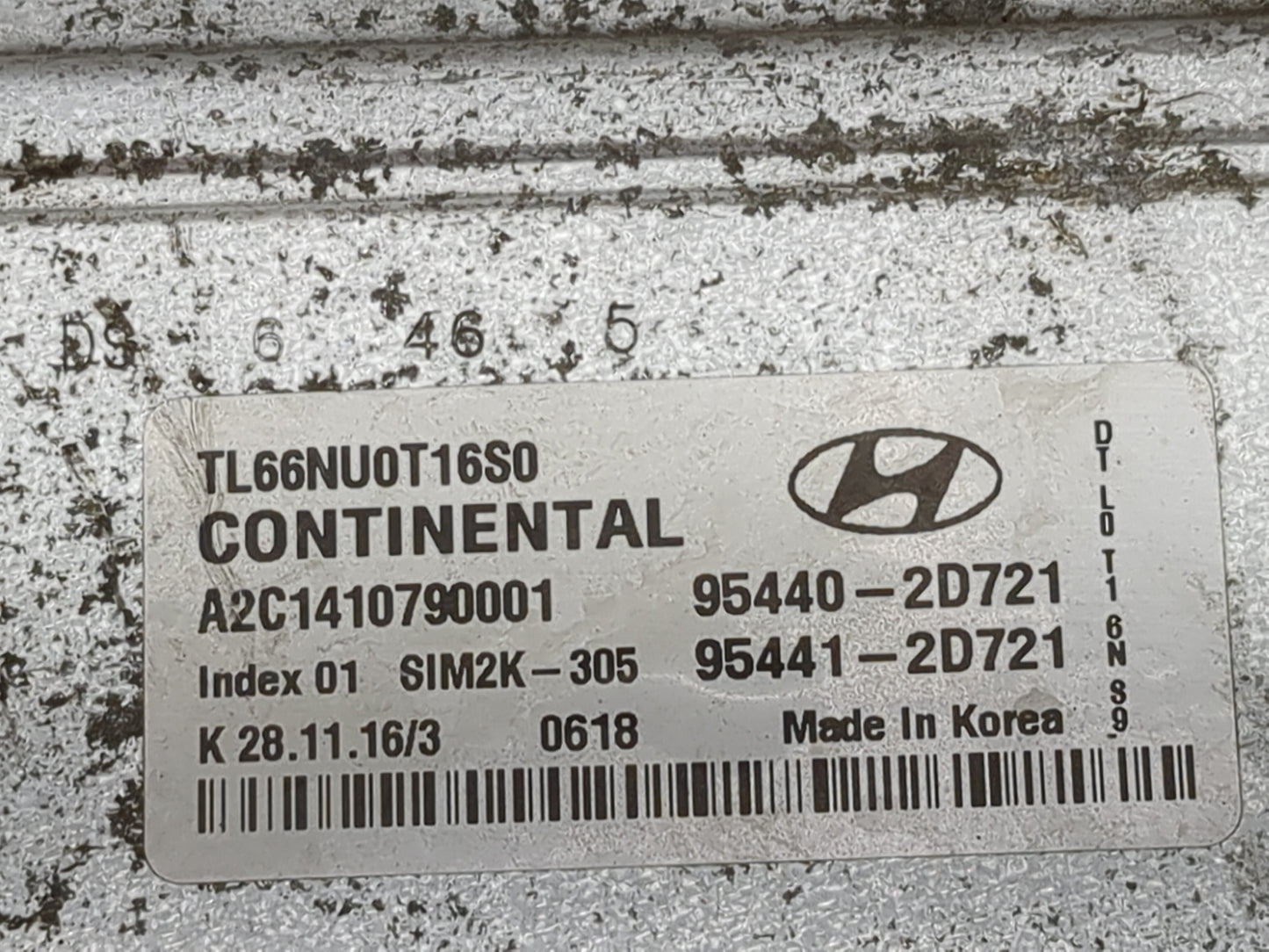 2016-2018 Hyundai Tucson PCM Engine Control Computer ECU ECM PCU OEM P/N:95441-2D721 Fits Fits 2016 2017 2018 OEM Used Auto 