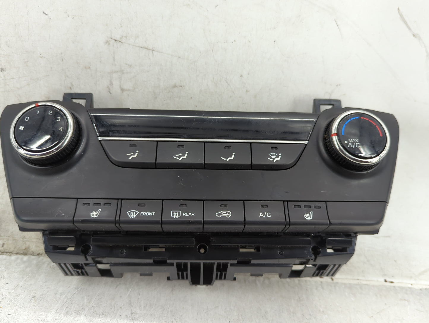 2016-2018 Hyundai Tucson Climate Control Module Temperature AC/Heater Replacement Fits Fits 2016 2017 2018 OEM Used Auto Par