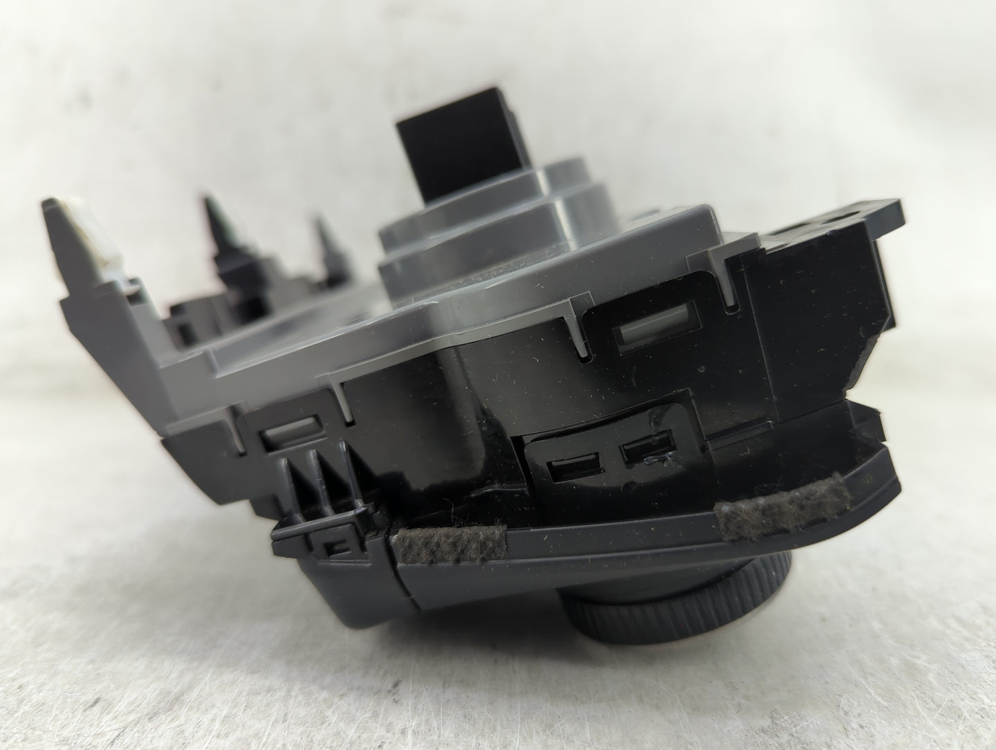2016-2018 Hyundai Tucson Climate Control Module Temperature AC/Heater Replacement Fits Fits 2016 2017 2018 OEM Used Auto Par