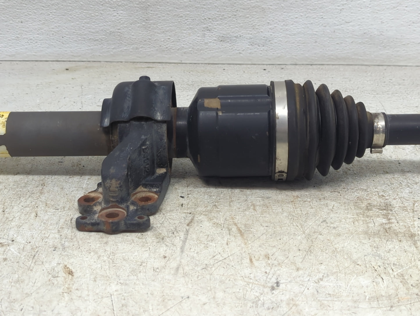 2016-2018 Hyundai Tucson Axle Shaft Front Passenger Cv C/v - Oemusedautoparts1.com