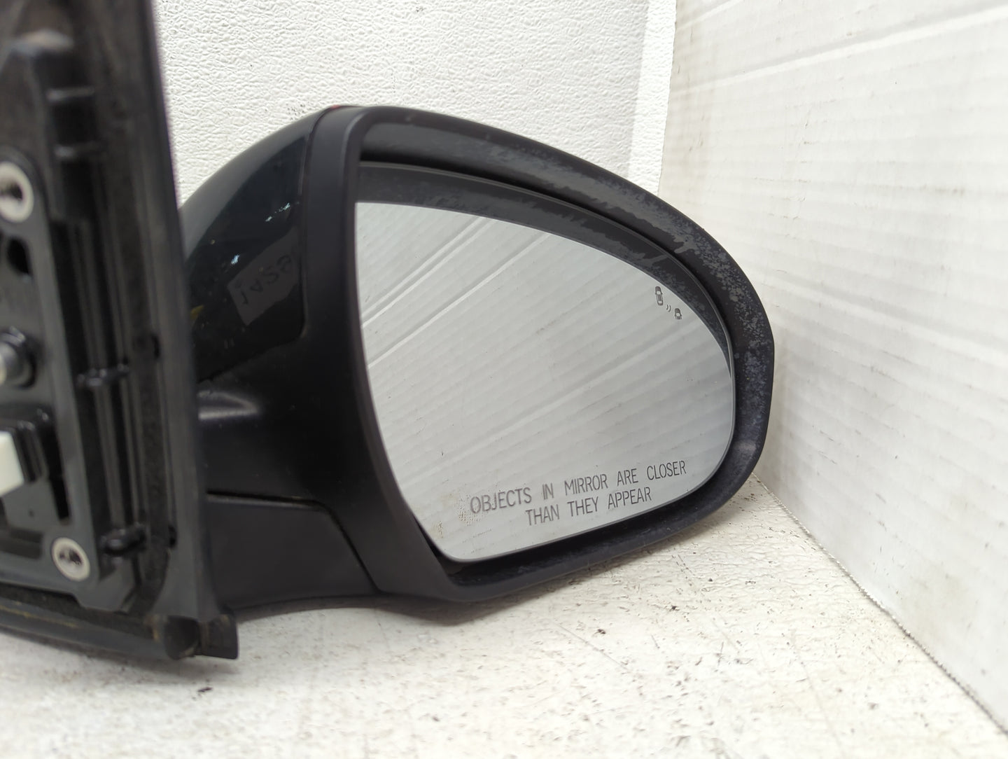 2016-2018 Hyundai Tucson Passenger Side View Mirror - Right Door Mirror OEM Used - Oemusedautoparts1.com