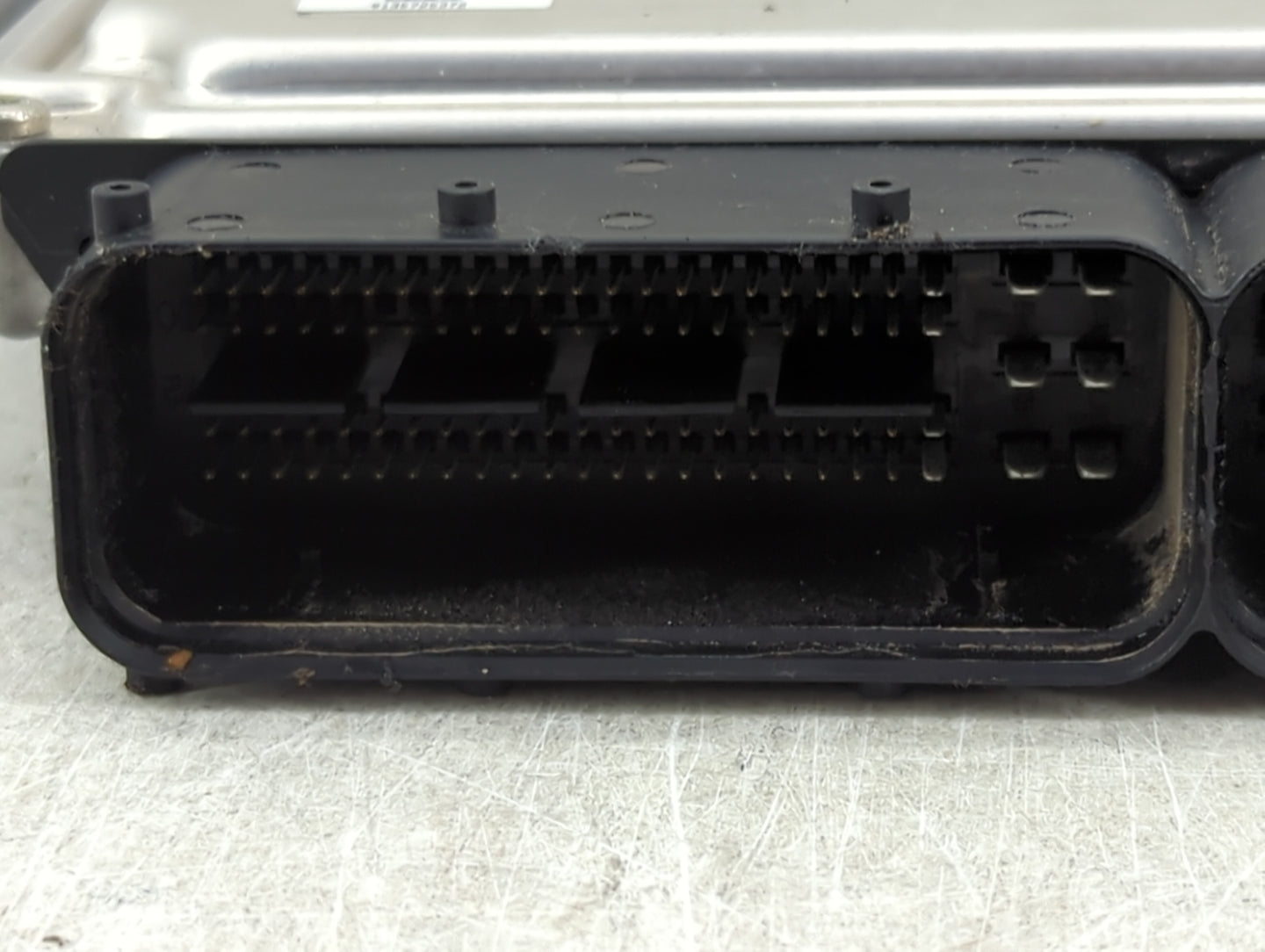 2016-2018 Hyundai Tucson PCM Engine Control Computer ECU ECM PCU OEM P/N:39175-2BTA5 0261S17911 Fits Fits 2016 2017 2018 OEM