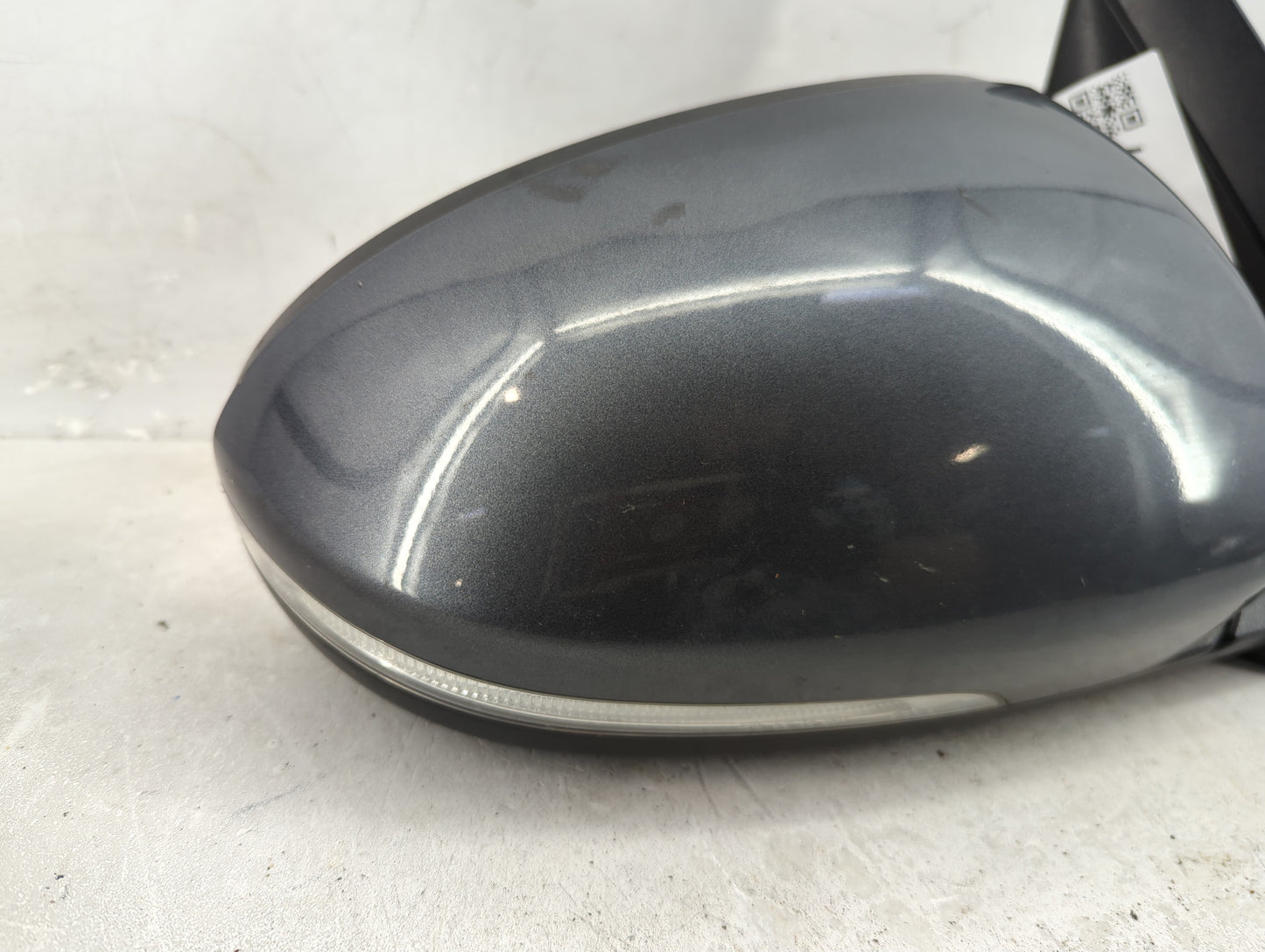 2016-2018 Hyundai Tucson Passenger Side View Mirror - Right Door Mirror OEM Used - Oemusedautoparts1.com