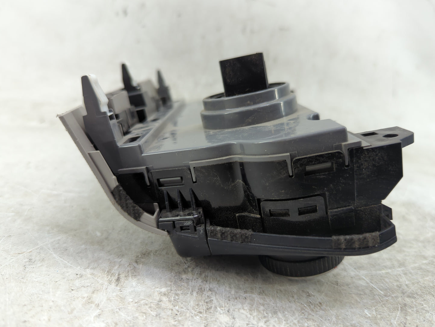 2016-2018 Hyundai Tucson Climate Control Module Temperature AC/Heater Replacement P/N:97250-D3131-TGG Fits Fits 2016 2017 20