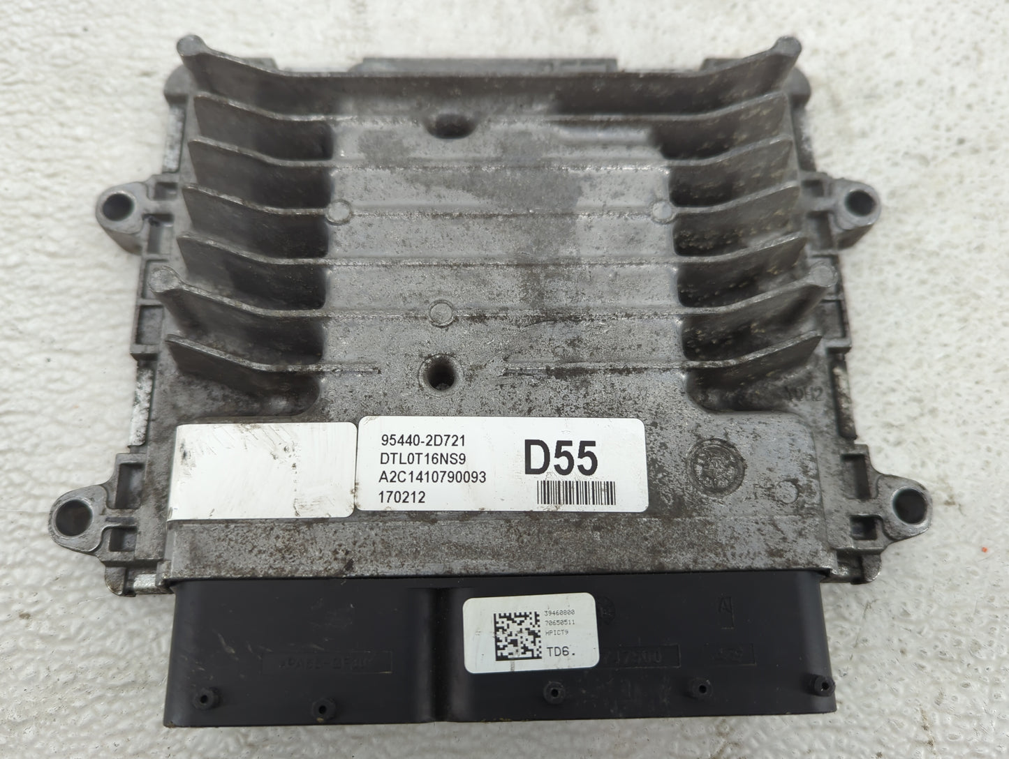 2016-2018 Hyundai Tucson PCM Engine Control Computer ECU ECM PCU OEM P/N:95440-2D721 95441-2D721 Fits Fits 2016 2017 2018 OE