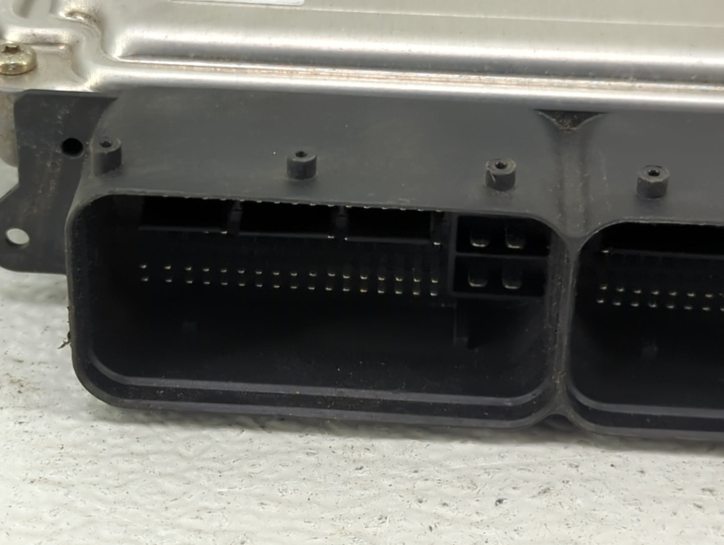 2016-2018 Hyundai Tucson PCM Engine Control Computer ECU ECM PCU OEM P/N:39133-2ETA4 0261S18061 Fits Fits 2016 2017 2018 OEM