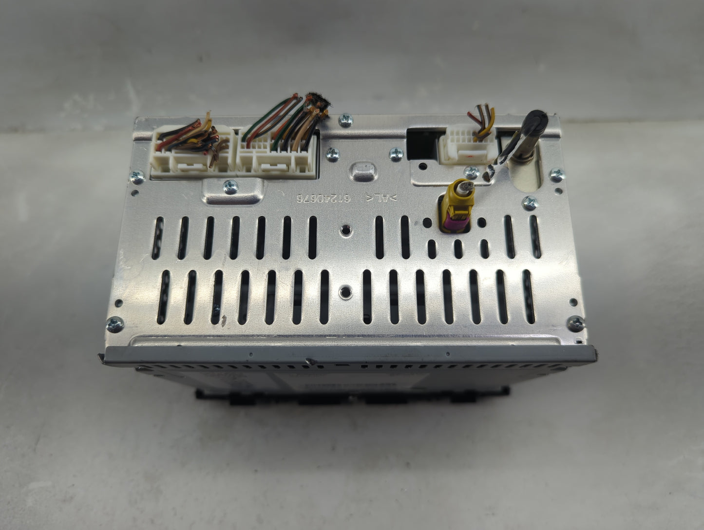 2016-2017 Hyundai Tucson Radio AM FM Cd Player Receiver Replacement P/N:96180-D31004X Fits Fits 2016 2017 OEM Used Auto Part