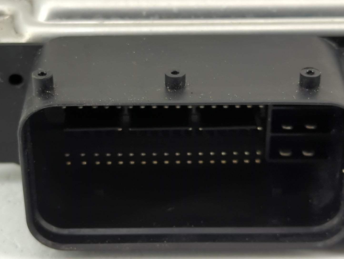 2016-2018 Hyundai Tucson PCM Engine Control Computer ECU ECM PCU OEM P/N:39133-2ET06 0261S19401 Fits Fits 2016 2017 2018 OEM