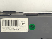 2016-2018 Hyundai Tucson Climate Control Module Temperature AC/Heater Replacement P/N:97250-D3111 97250-D3XXX Fits OEM Used 