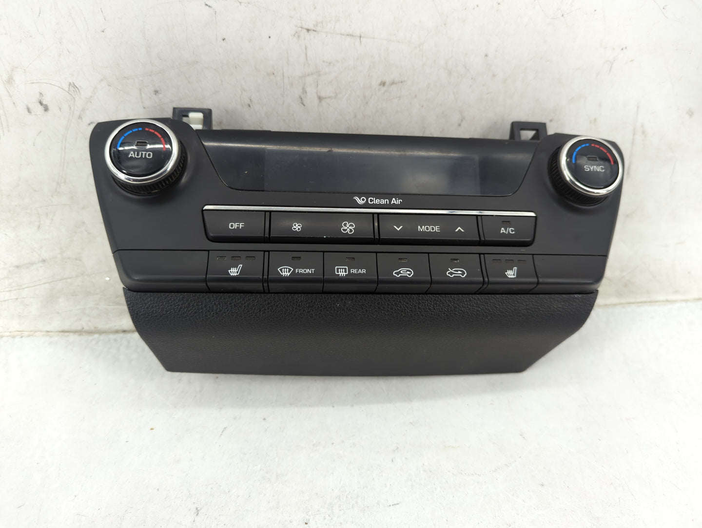 2017 Hyundai Tucson Climate Control Module Temperature AC/Heater Replacement P/N:97250-D3571TRY Fits OEM Used Auto Parts - O