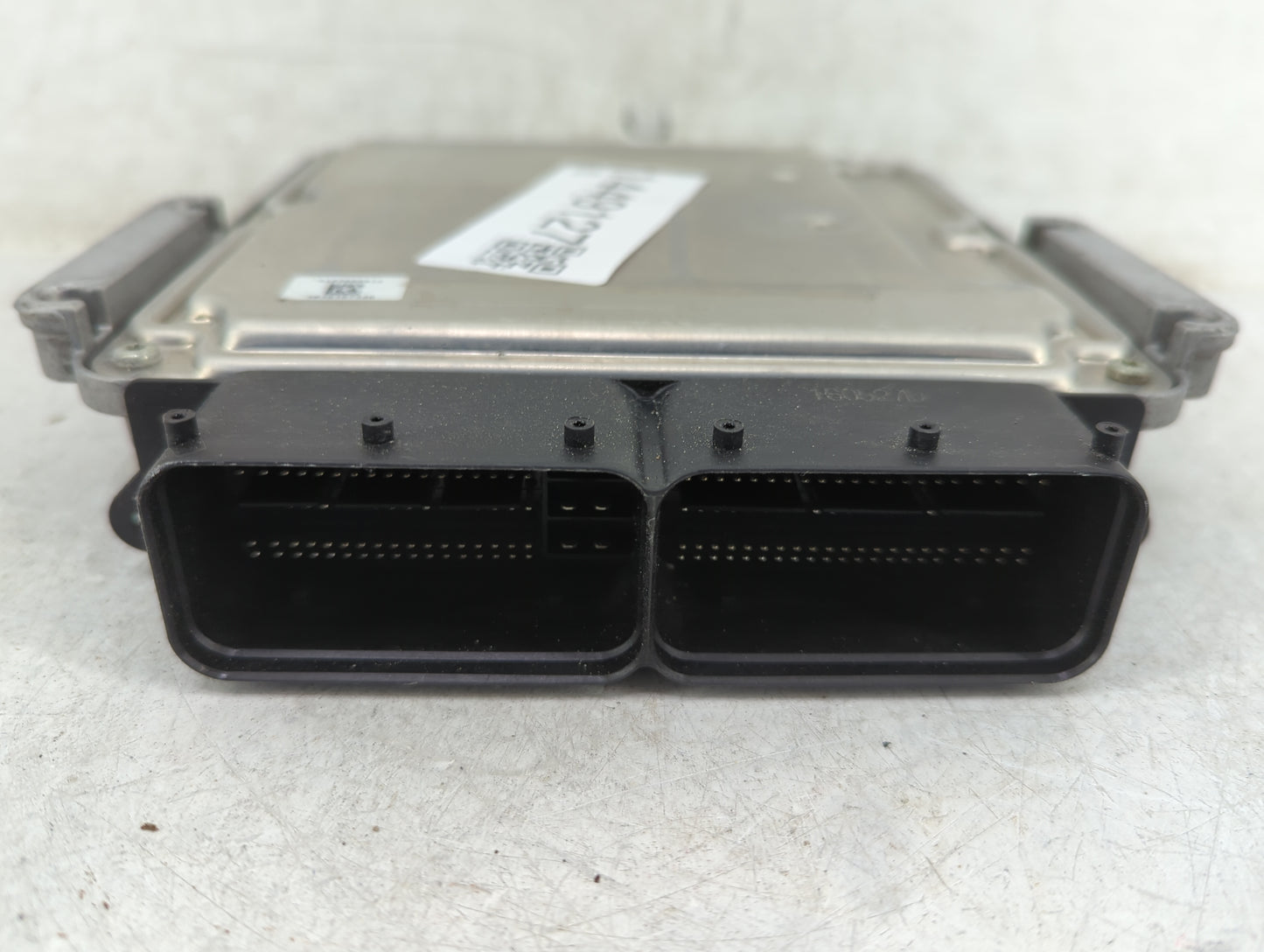 2016-2018 Hyundai Tucson PCM Engine Control Computer ECU ECM PCU OEM P/N:0261S18061 39133-2ETA4 Fits Fits 2016 2017 2018 OEM