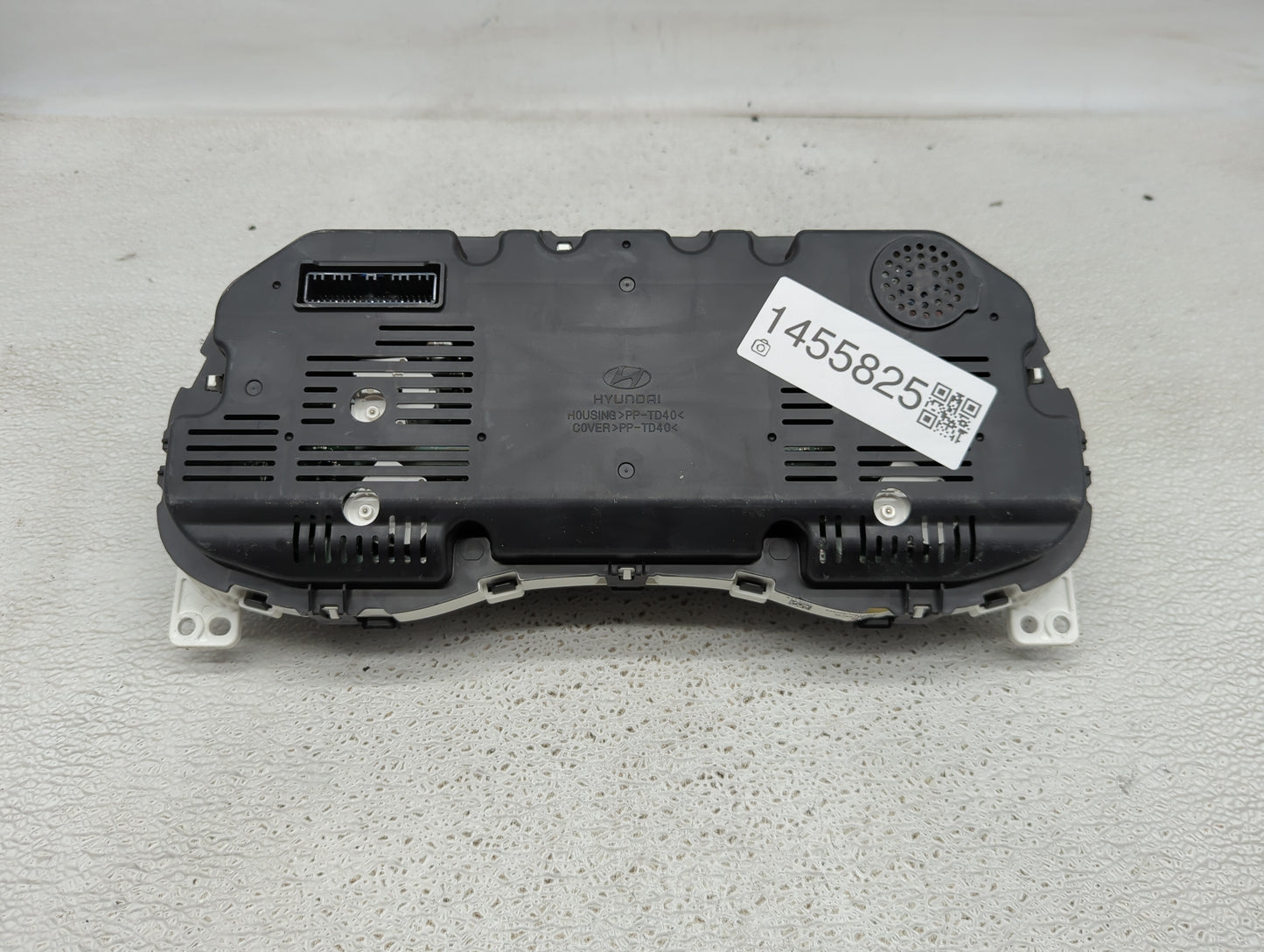 2016-2017 Hyundai Tucson Instrument Cluster Speedometer Gauges P/N:94001-D3170 94001-D3181 Miles: Fits Fits 2016 2017 OEM Us