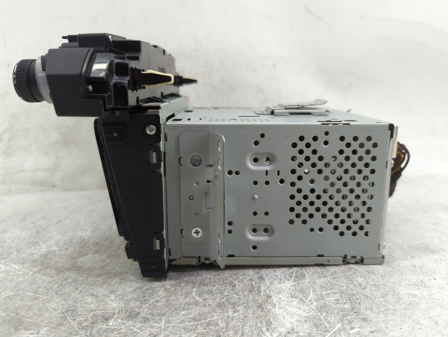 2016-2017 Hyundai Tucson Radio AM FM Cd Player Receiver Replacement P/N:SJOH504874 6742506, HXAMU3CE Fits Fits 2016 2017 OEM