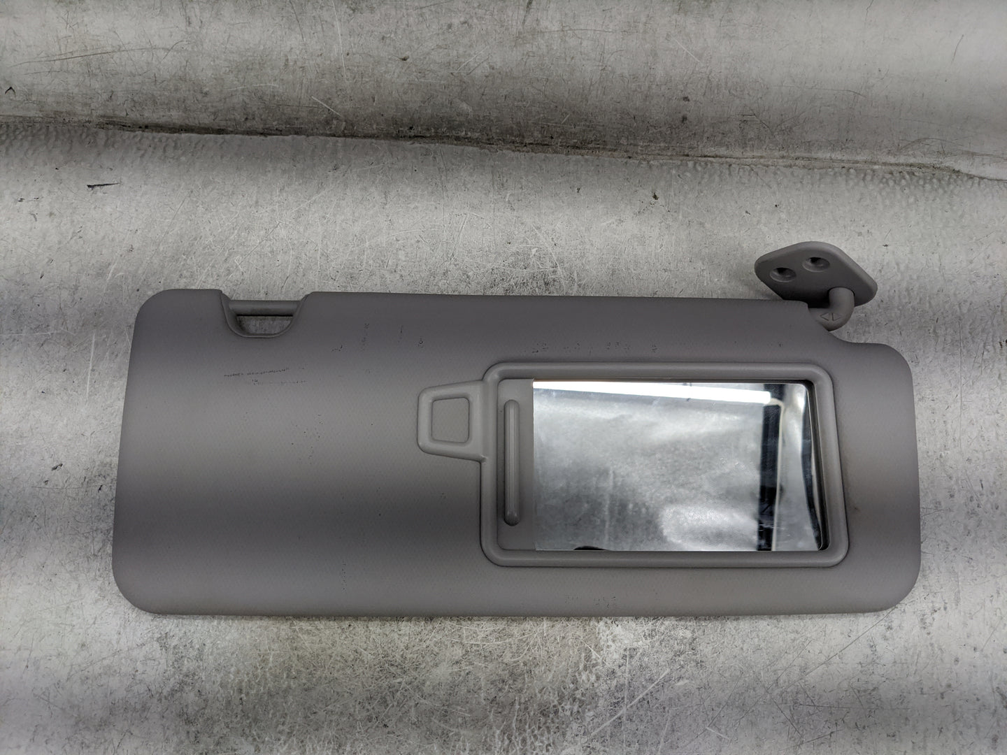 2016-2021 Hyundai Tucson Sun Visor Shade Replacement Passenger Right Mirror Fits Fits 2016 2017 2018 2019 2020 2021 OEM Used