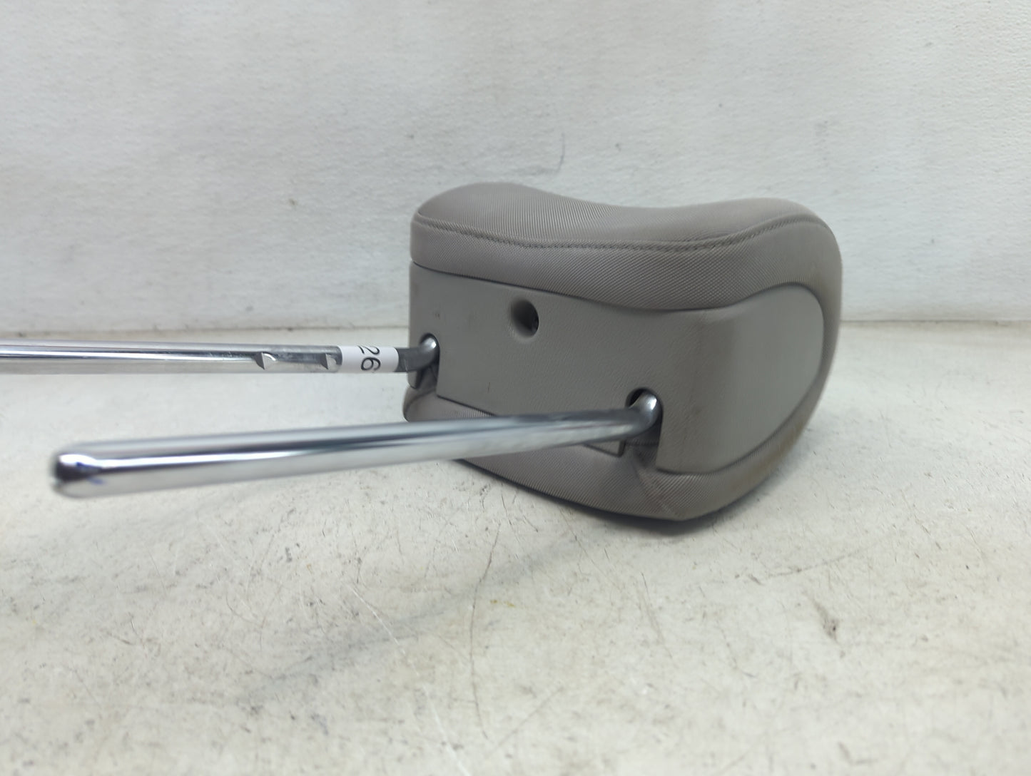 2017 Hyundai Tucson Headrest Head Rest Front Driver Seat Tan - Oemusedautoparts1.com