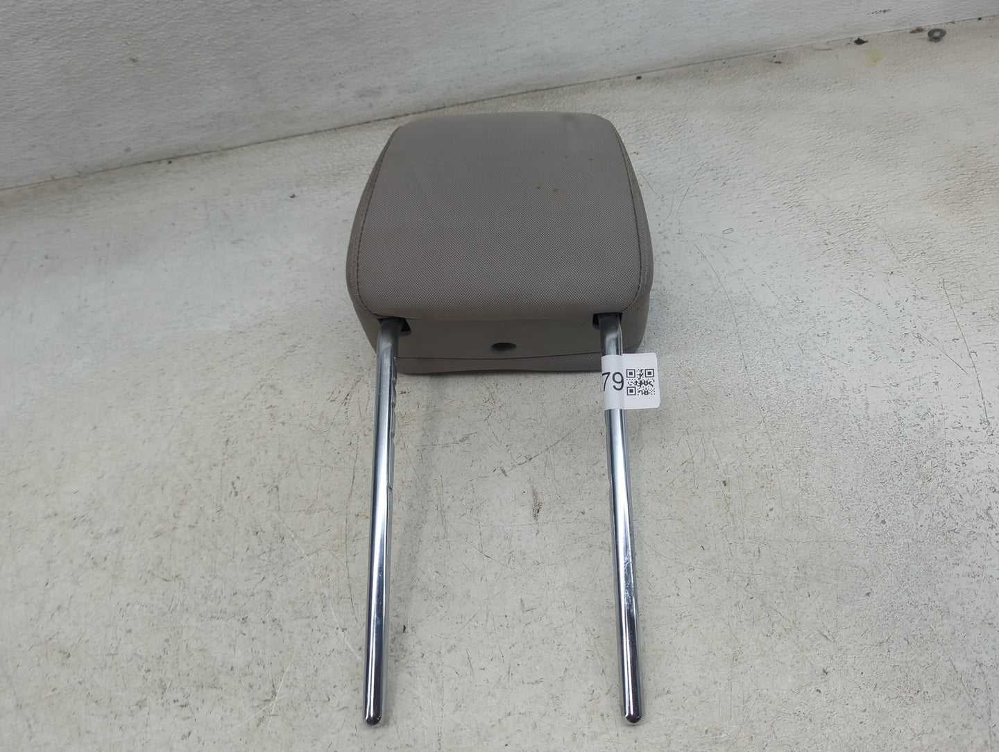2017 Hyundai Tucson Headrest Head Rest Front Driver Passenger Seat Fits OEM Used Auto Parts - Oemusedautoparts1.com