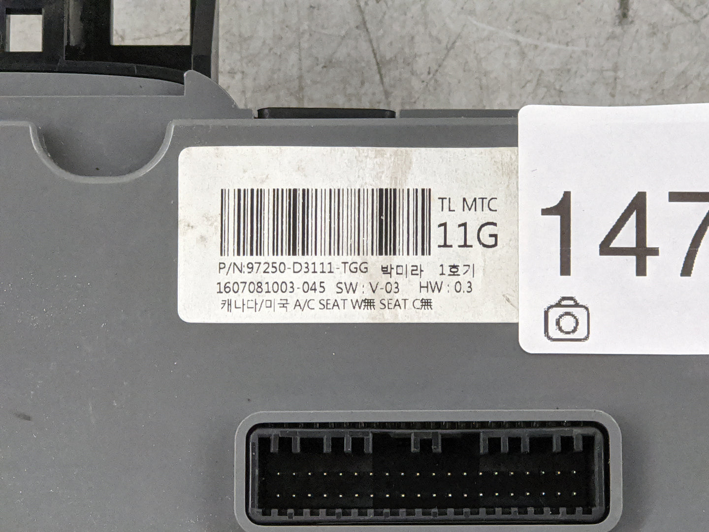 2016-2018 Hyundai Tucson Climate Control Module Temperature AC/Heater Replacement P/N:97250-D3111-TGG 1607081003-045 Fits OE
