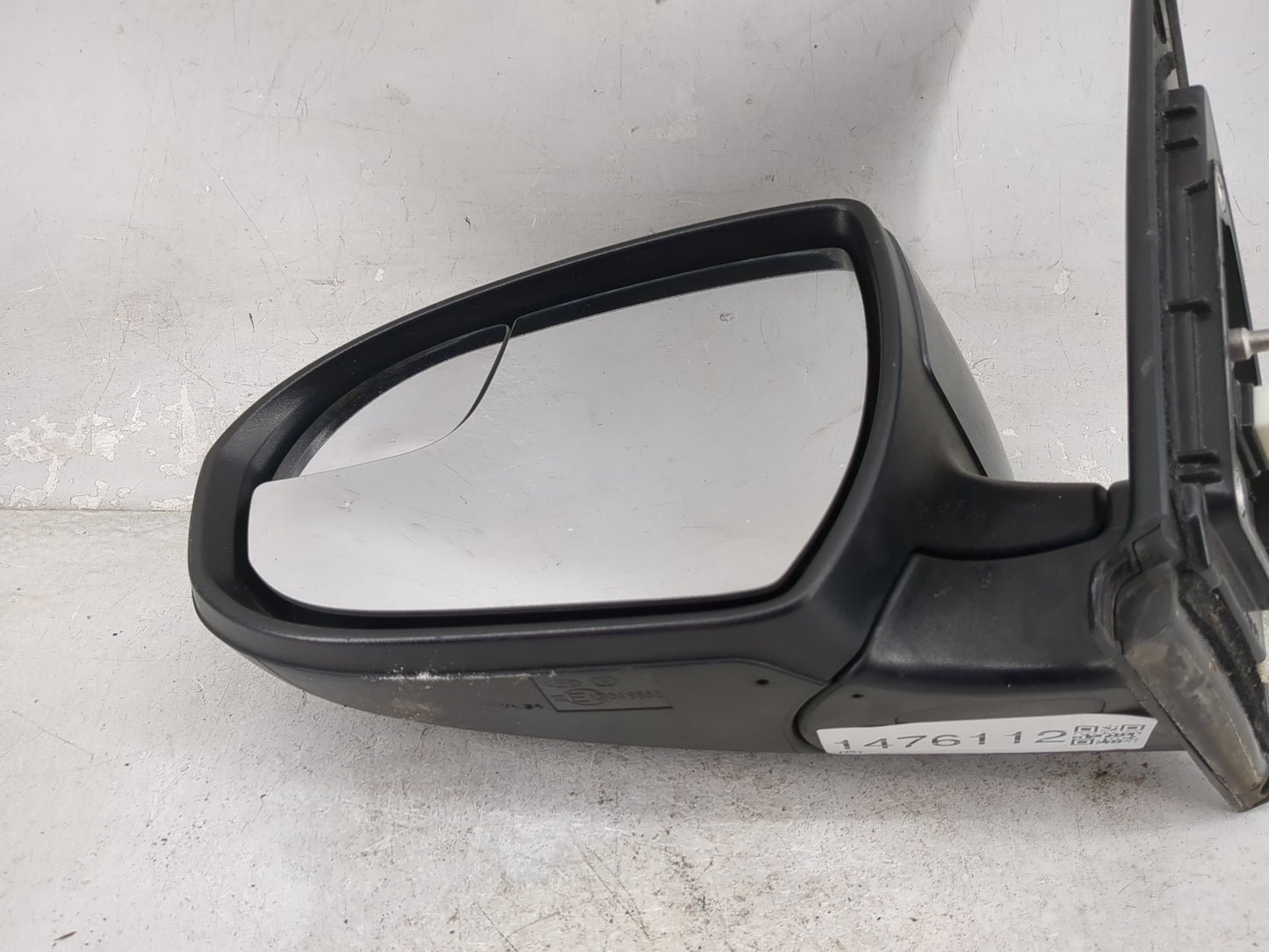 2016-2018 Hyundai Tucson Driver Side View Mirror - Left Door Mirror OEM Used - Oemusedautoparts1.com