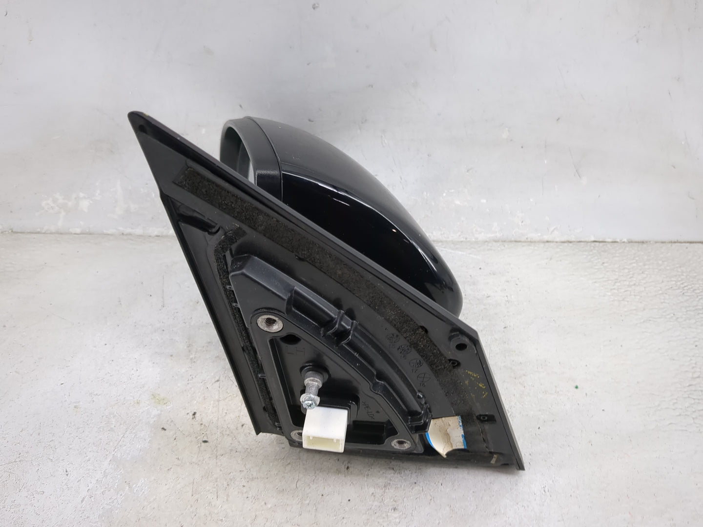 2016-2018 Hyundai Tucson Driver Side View Mirror - Left Door Mirror OEM Used - Oemusedautoparts1.com
