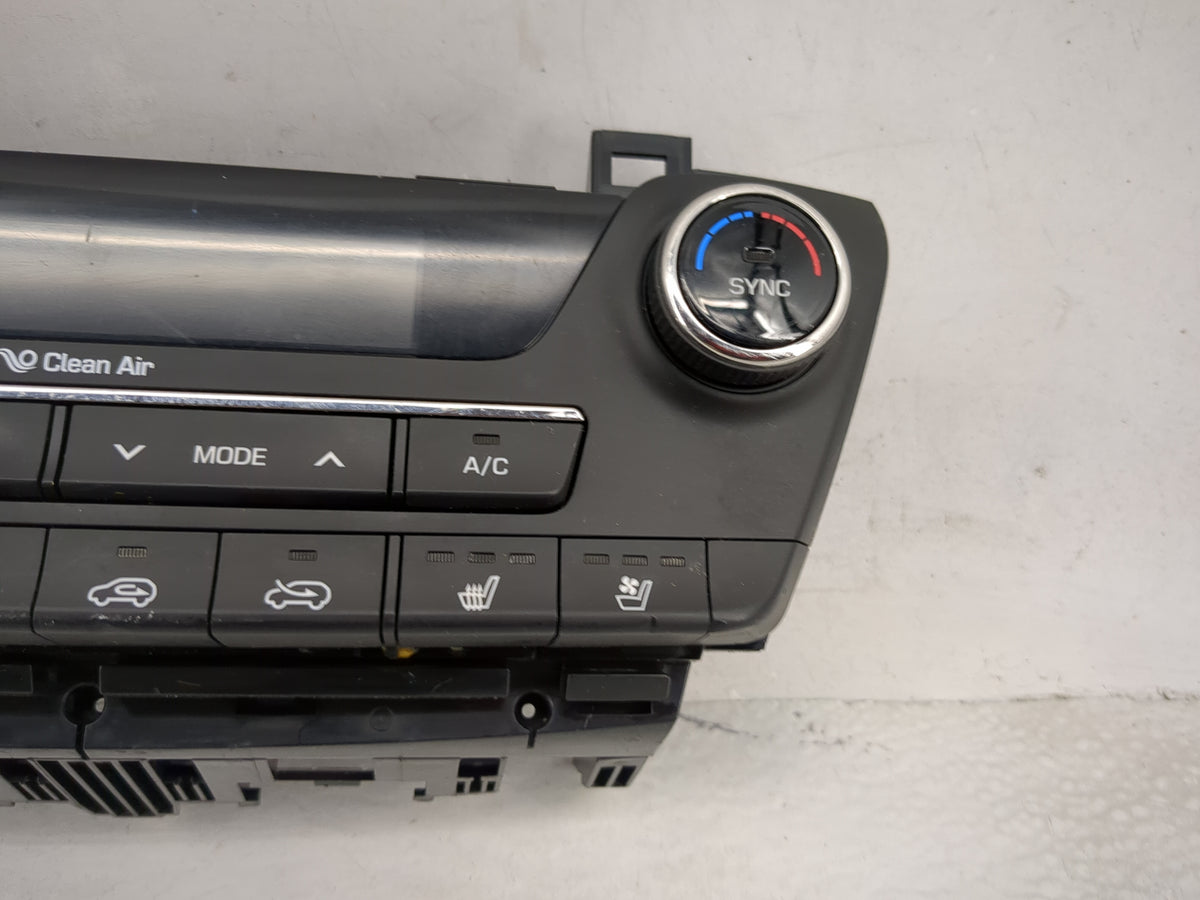 2016-2018 Hyundai Tucson Climate Control Module Temperature AC/Heater Replacement P/N:97250-D3581TRY Fits Fits 2016 2017 201