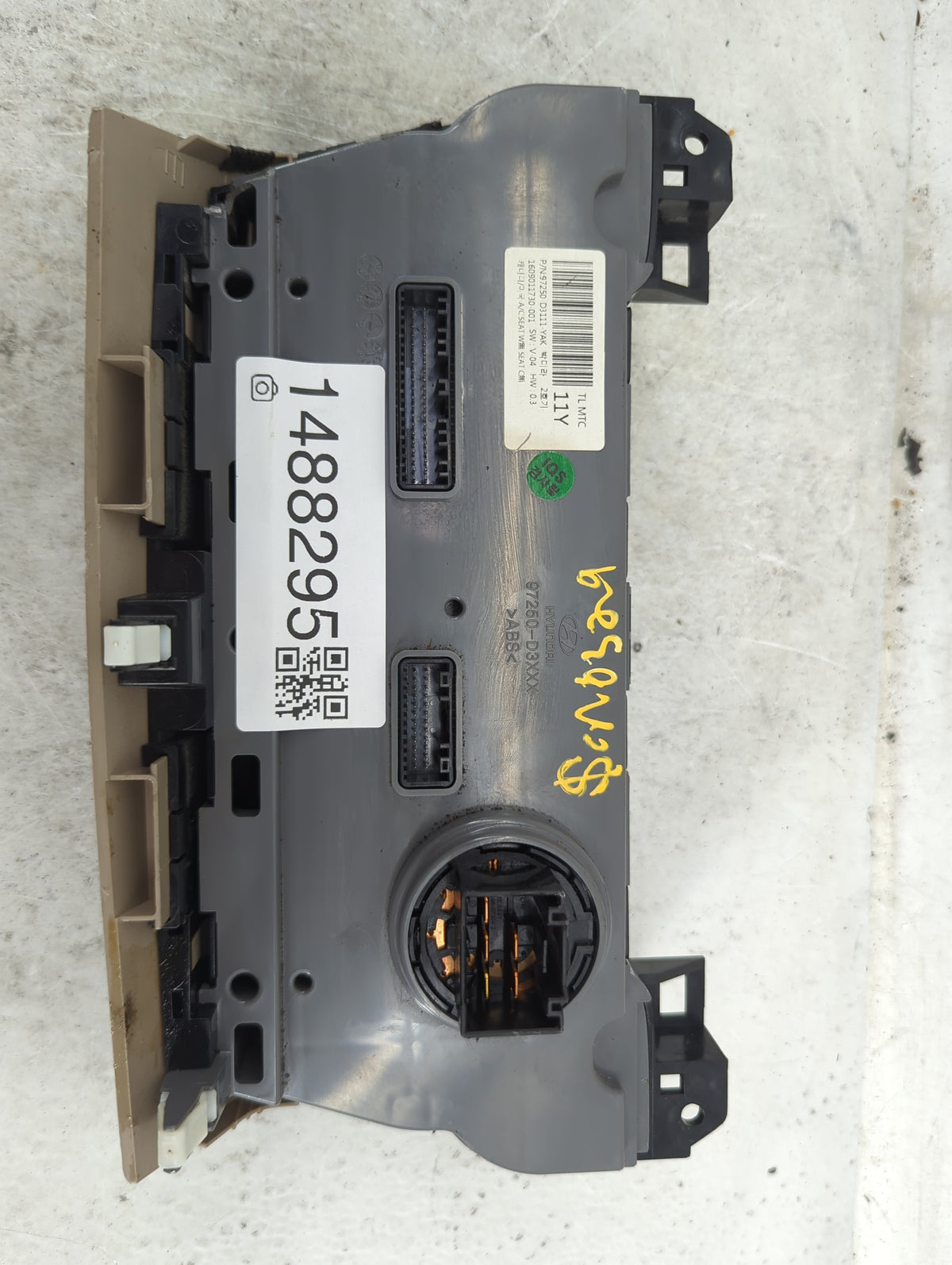 2016-2018 Hyundai Tucson Climate Control Module Temperature AC/Heater Replacement P/N:97250-D3111-YAK 1609011730-001 Fits OE