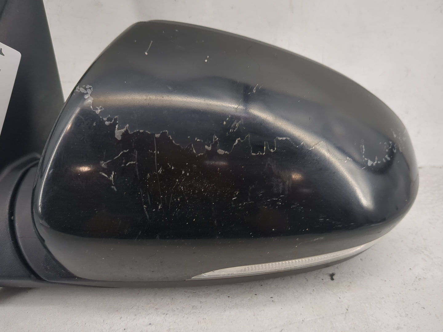 2016-2018 Hyundai Tucson Driver Side View Mirror - Left Door Mirror OEM Used - Oemusedautoparts1.com