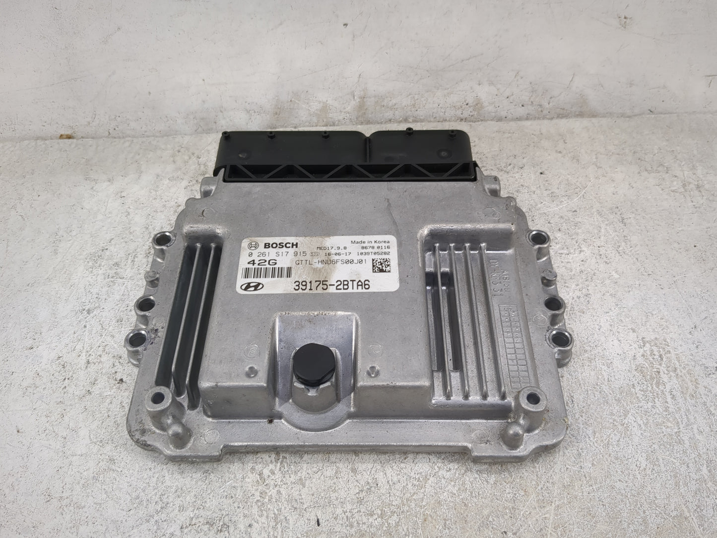 2016-2018 Hyundai Tucson PCM Engine Control Computer ECU ECM PCU OEM P/N:39175-2BTA6 0261S17915 Fits Fits 2016 2017 2018 OEM