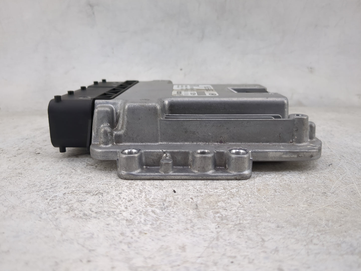 2016-2018 Hyundai Tucson PCM Engine Control Computer ECU ECM PCU OEM P/N:39175-2BTA6 0261S17915 Fits Fits 2016 2017 2018 OEM