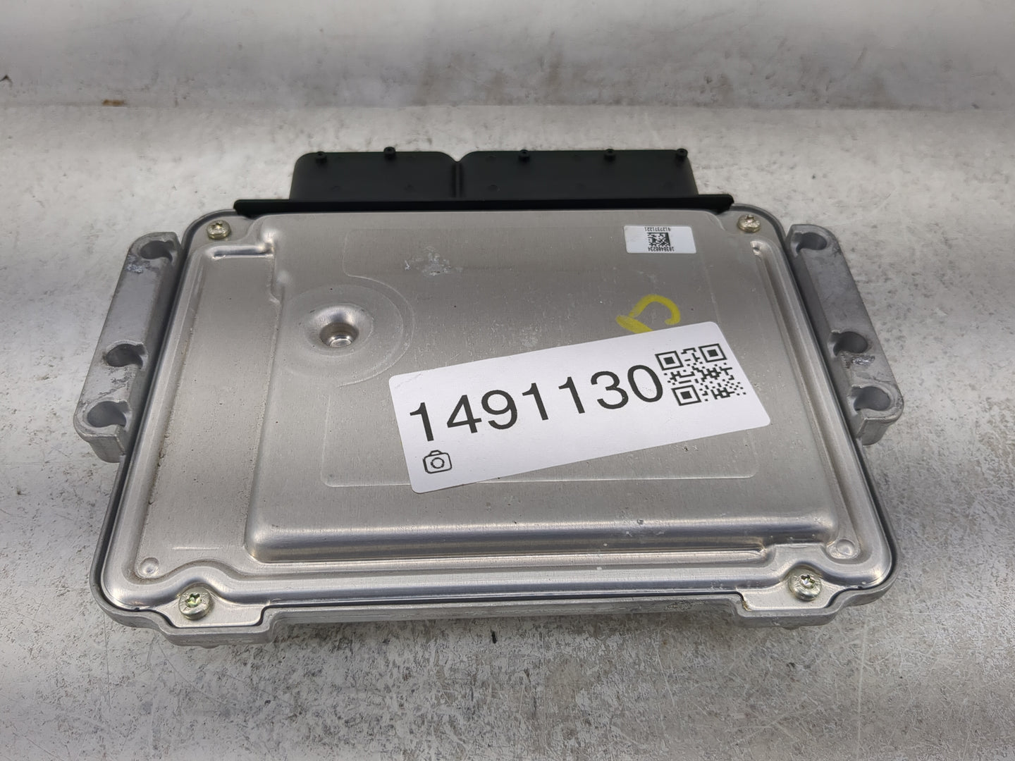 2016-2018 Hyundai Tucson PCM Engine Control Computer ECU ECM PCU OEM P/N:39175-2BTA6 0261S17915 Fits Fits 2016 2017 2018 OEM