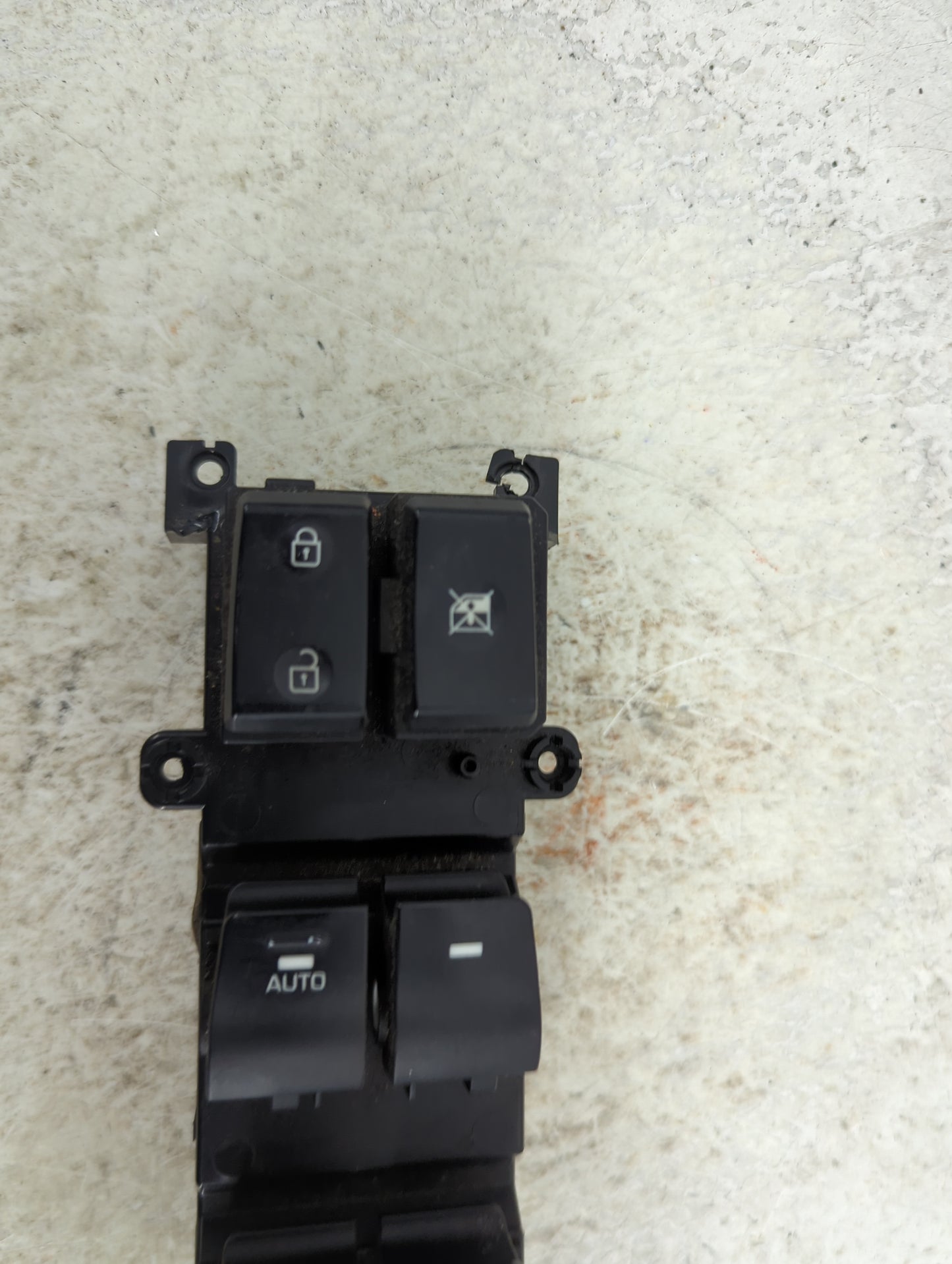 2016-2021 Hyundai Tucson Master Power Window Switch Replacement Driver Side Left P/N:93570-D3061 Fits OEM Used Auto Parts - 