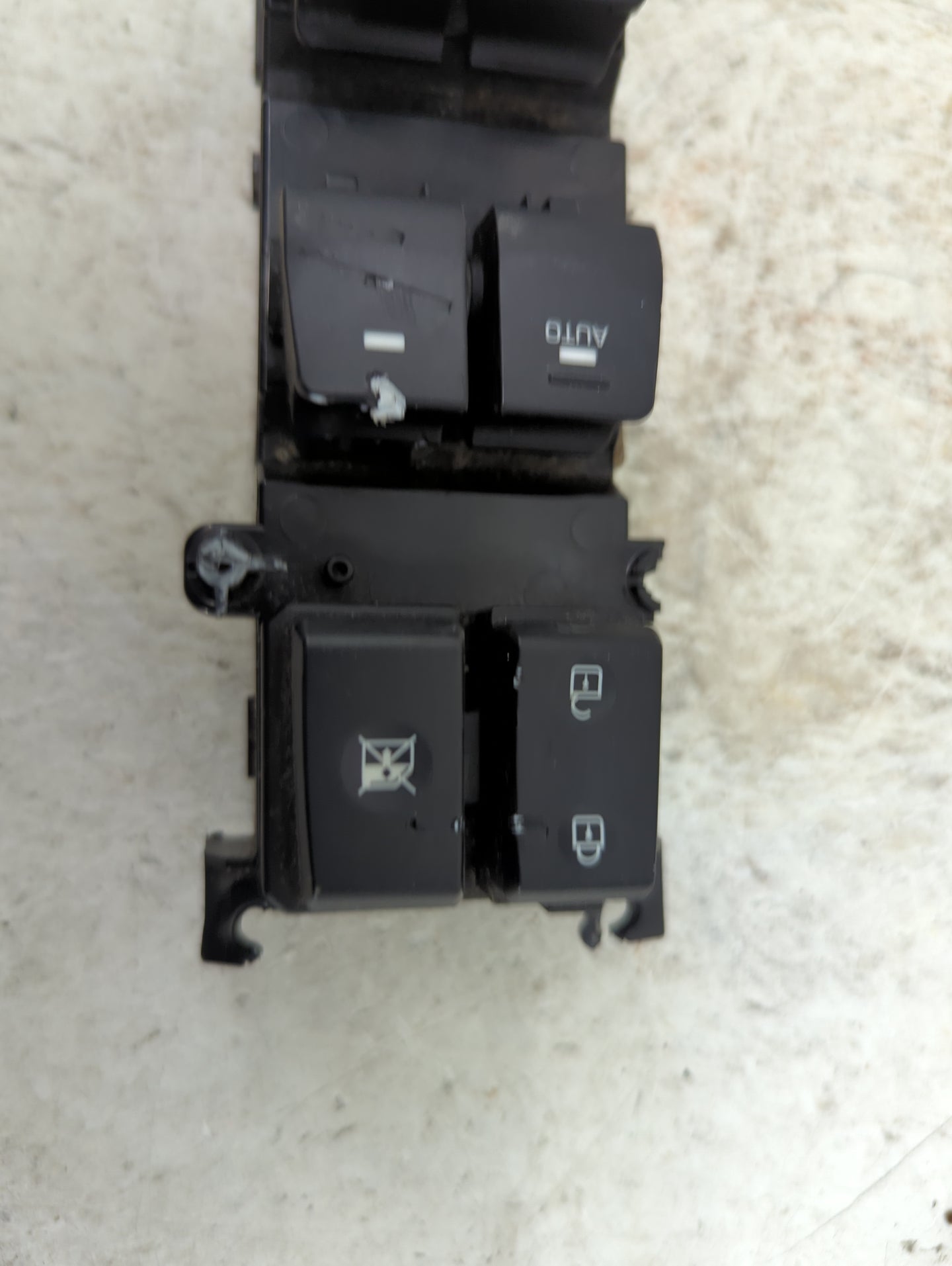 2016-2021 Hyundai Tucson Master Power Window Switch Replacement Driver Side Left P/N:93570-D3061 Fits OEM Used Auto Parts - 