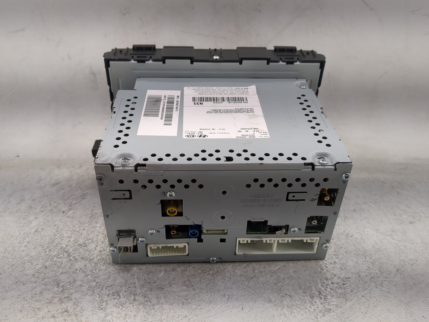 2016-2017 Hyundai Tucson Radio AM FM Cd Player Receiver Replacement P/N:96560-D33304X ATC41D3AN Fits Fits 2016 2017 OEM Used
