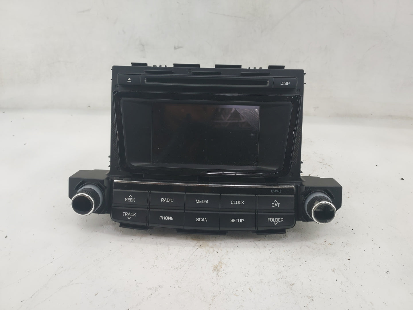 2017-2018 Hyundai Tucson Radio AM FM Cd Player Receiver Replacement P/N:96180-D31004X AC1B9D3AN Fits Fits 2017 2018 OEM Used