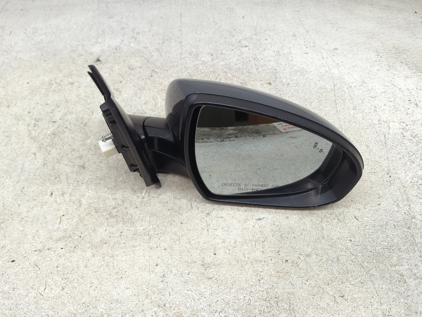 2016-2018 Hyundai Tucson Passenger Side View Mirror - Right Door Mirror OEM Used - Oemusedautoparts1.com