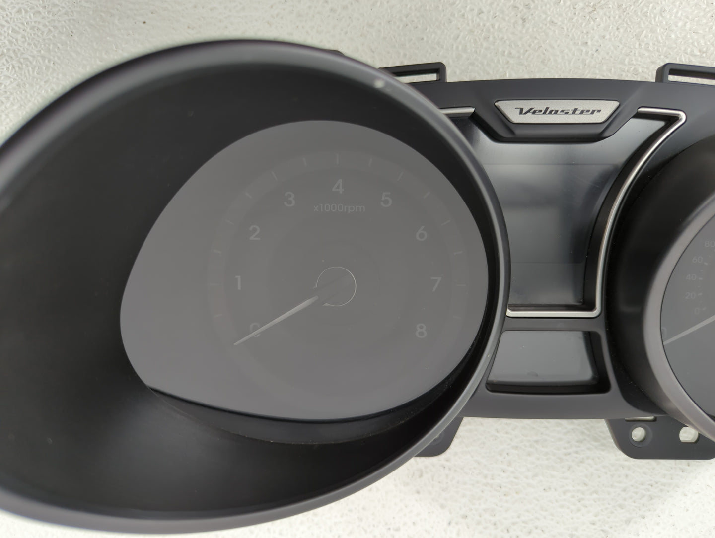 2016-2017 Hyundai Tucson Instrument Cluster Speedometer Gauges P/N:94011-2V331 94001-D3180, 94001-D3181 Fits Fits 2016 2017 