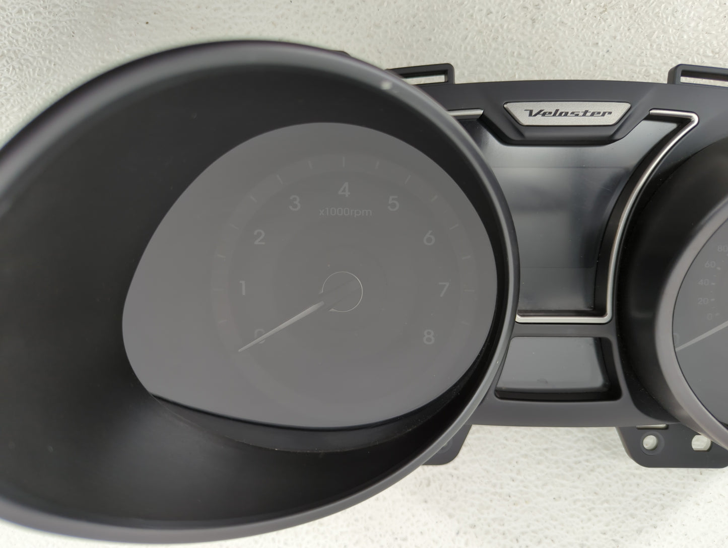 2016-2017 Hyundai Tucson Instrument Cluster Speedometer Gauges P/N:94011-2V331 94001-D3180, 94001-D3181 Fits Fits 2016 2017 