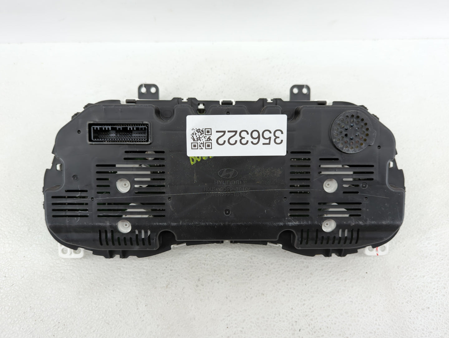 2016-2017 Hyundai Tucson Instrument Cluster Speedometer Gauges P/N:94011-2V331 94001-D3180, 94001-D3181 Fits Fits 2016 2017 