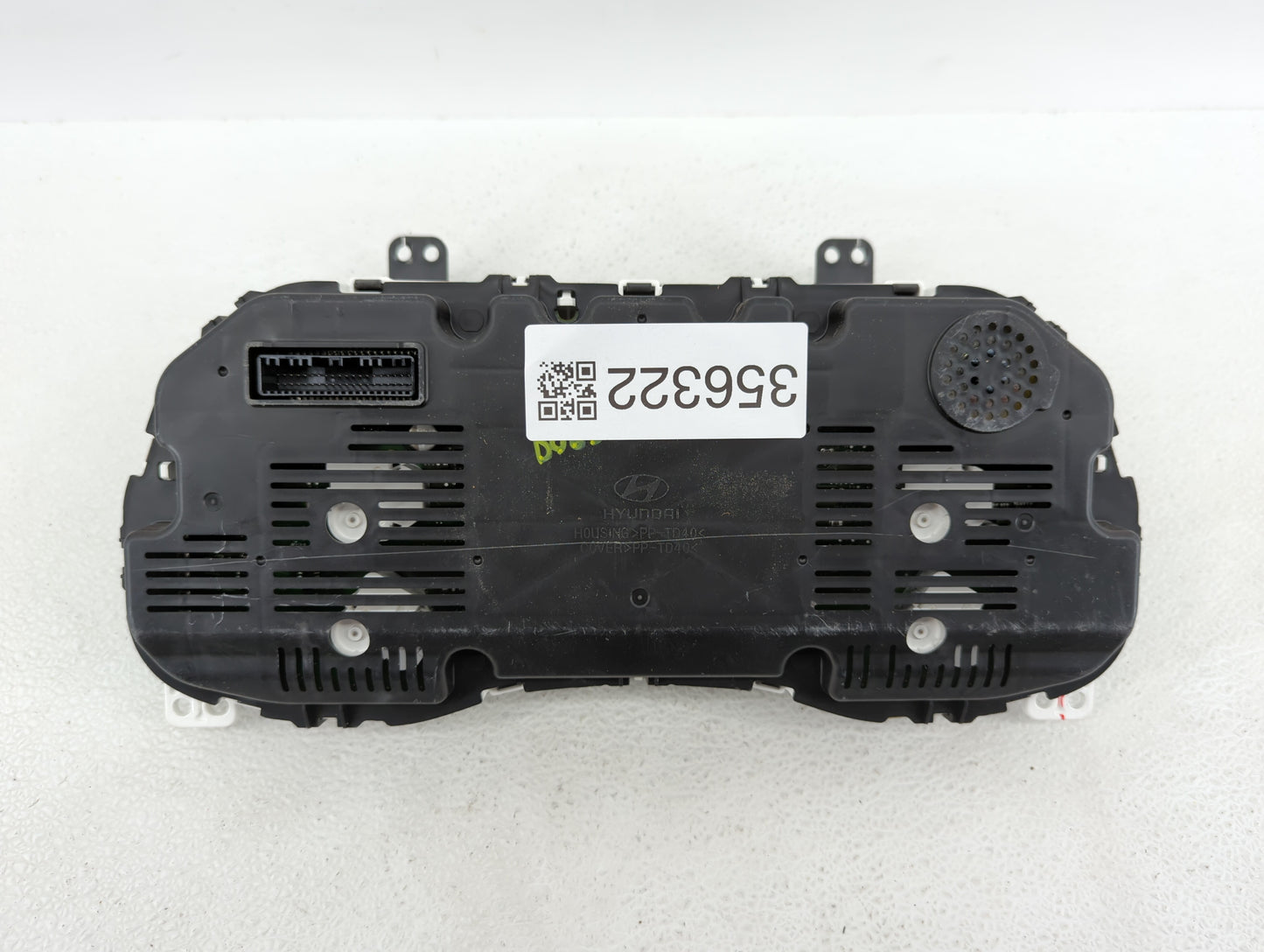 2016-2017 Hyundai Tucson Instrument Cluster Speedometer Gauges P/N:94011-2V331 94001-D3180, 94001-D3181 Fits Fits 2016 2017 