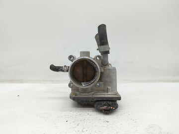 2016-2018 Hyundai Tucson Throttle Body P/N:35100-2B340 Fits Fits 2015 2016 2017 2018 2019 OEM Used Auto Parts - Oemusedautop