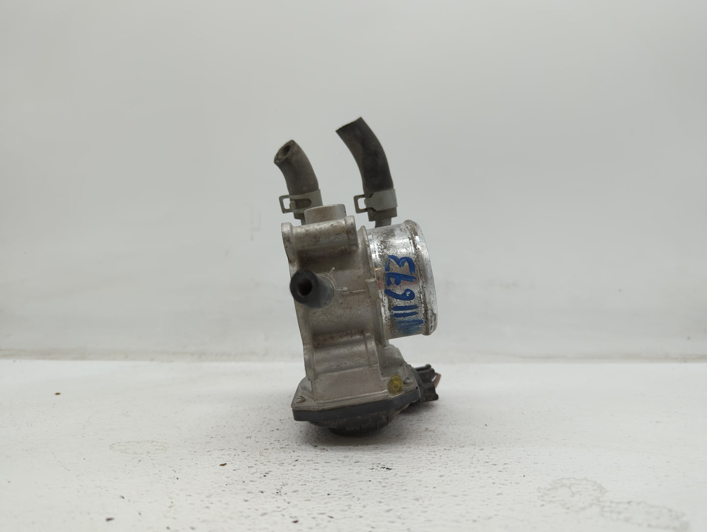 2016-2018 Hyundai Tucson Throttle Body P/N:35100-2B340 Fits Fits 2015 2016 2017 2018 2019 OEM Used Auto Parts - Oemusedautop