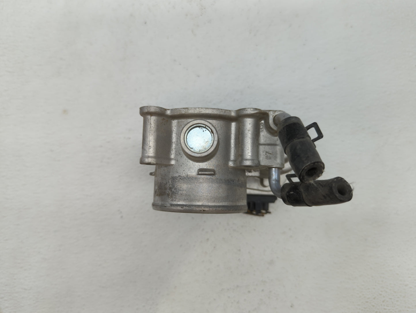 2014-2018 Hyundai Tucson Throttle Body P/N:35100-2E000 1302150124 Fits Fits 2011 2012 2013 2014 2015 2016 2017 2018 2019 OEM