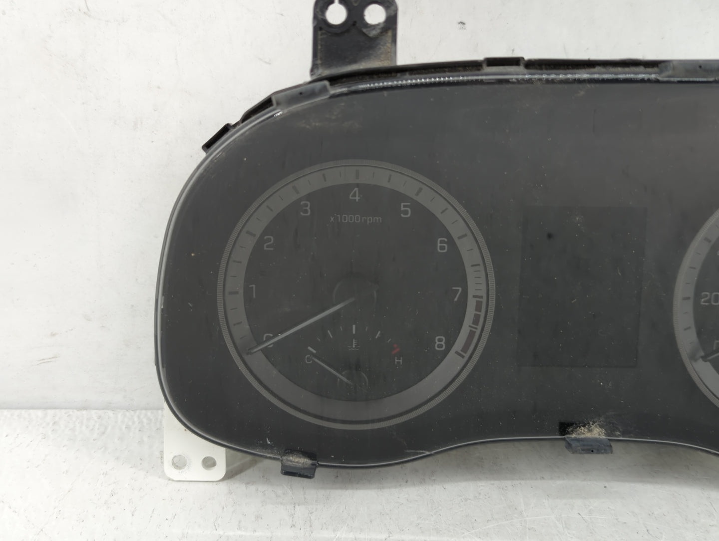 2016-2017 Hyundai Tucson Instrument Cluster Speedometer Gauges P/N:94001-D3172 Fits Fits 2016 2017 OEM Used Auto Parts - Oem