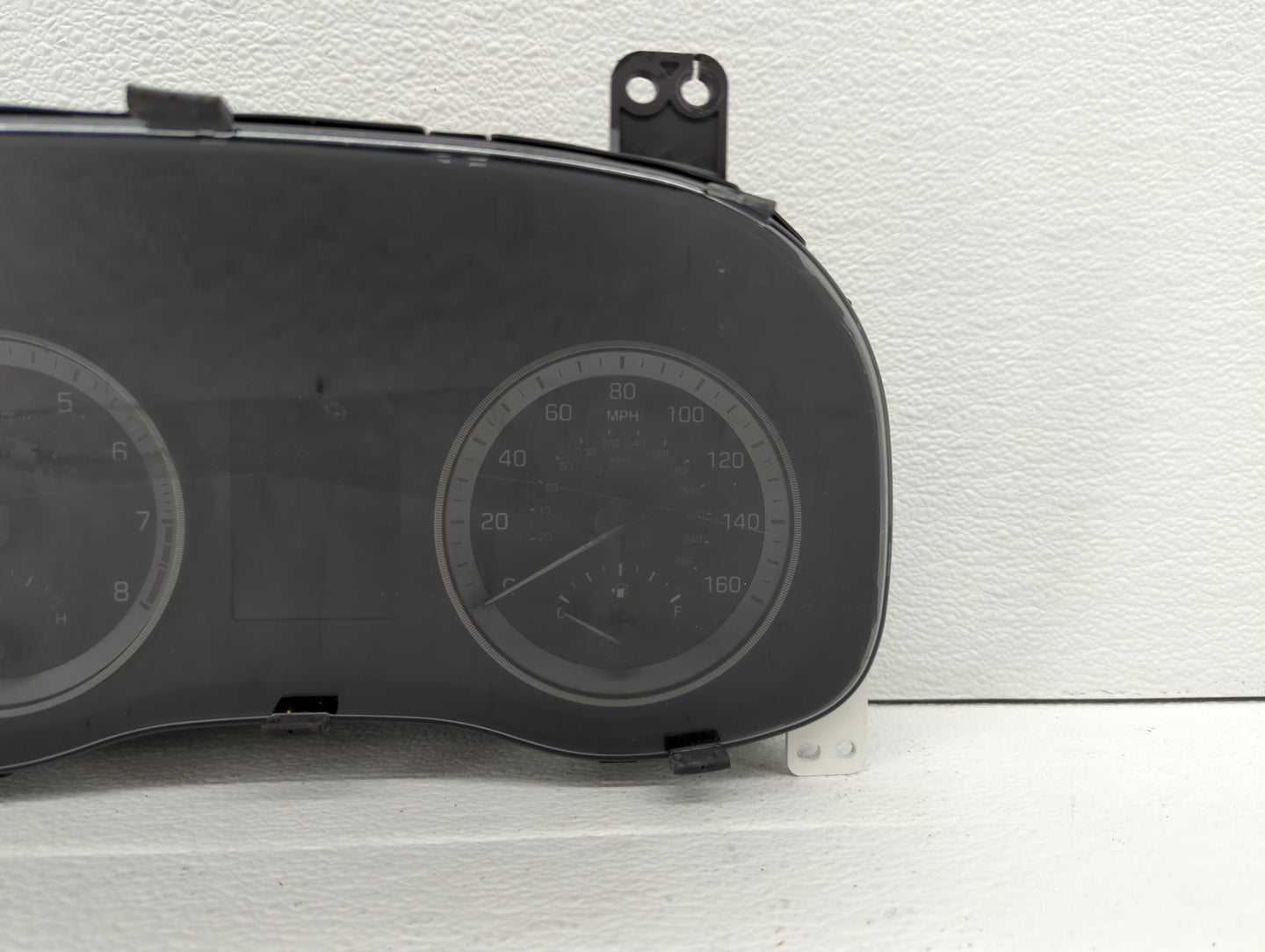 2016-2017 Hyundai Tucson Instrument Cluster Speedometer Gauges P/N:94011-2V331 94001-D3180, 94001-D3181 Fits Fits 2016 2017 